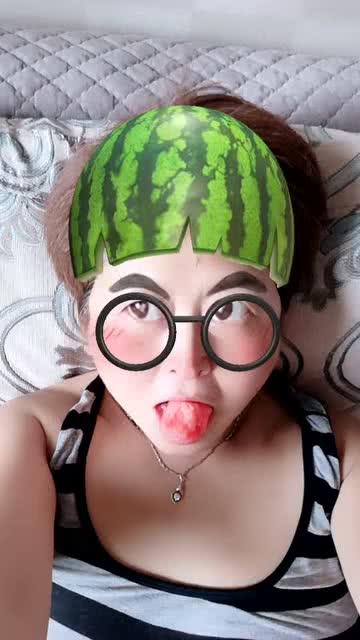 吃瓜转突脸,一场突脸的华丽转变